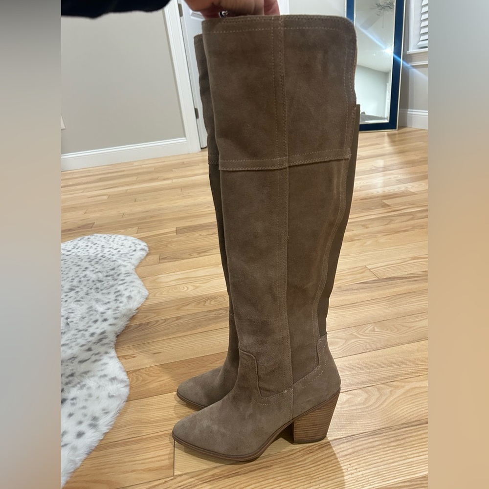 NWOT Blondo Tan Over the Knee Waterproof Boots